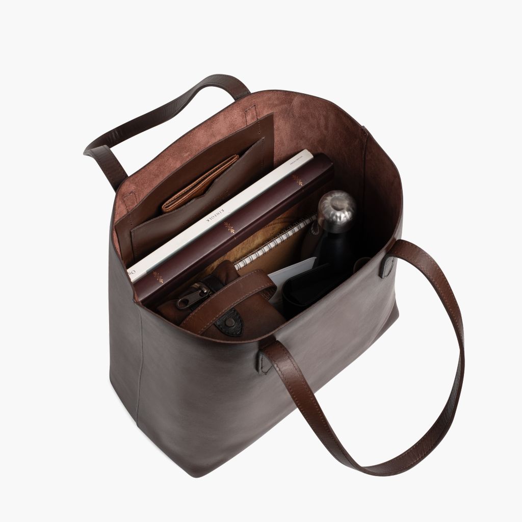 Everyday Tote | Old English (L)